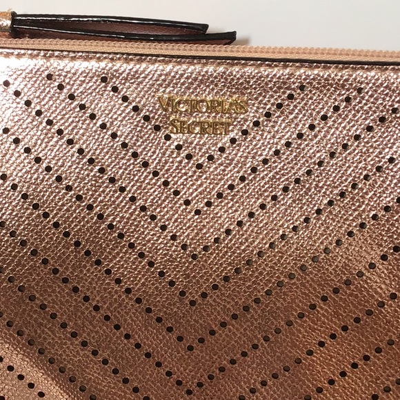 New Victoria’s Secret wristlet - Picture 3 of 8